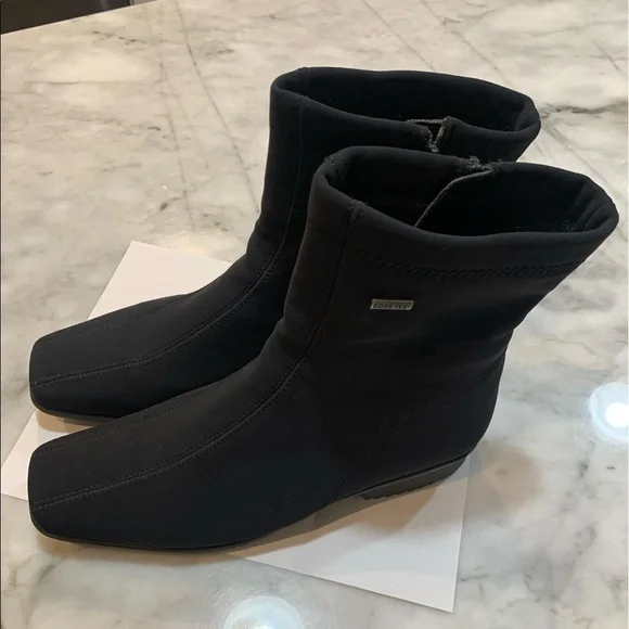 Ara Women's Page Black Fabric Gore-Tex® Waterproof